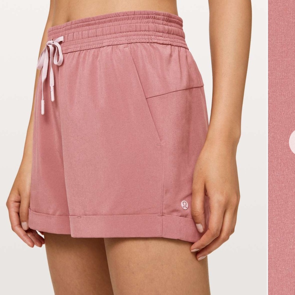 Lululemon Spring Break Away Shorts II